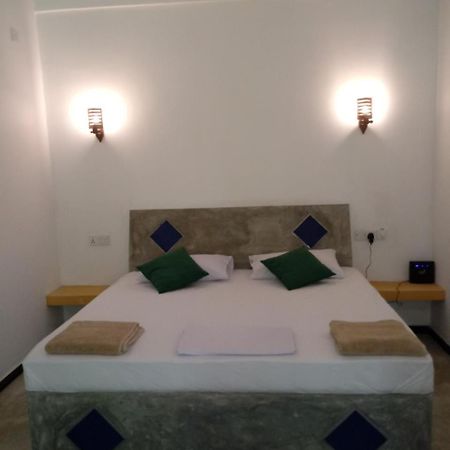 Unawatuna Backpacker Lodge Dış mekan fotoğraf