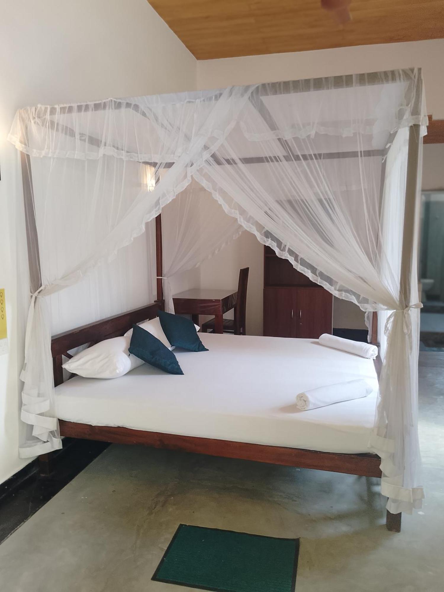Unawatuna Backpacker Lodge Dış mekan fotoğraf