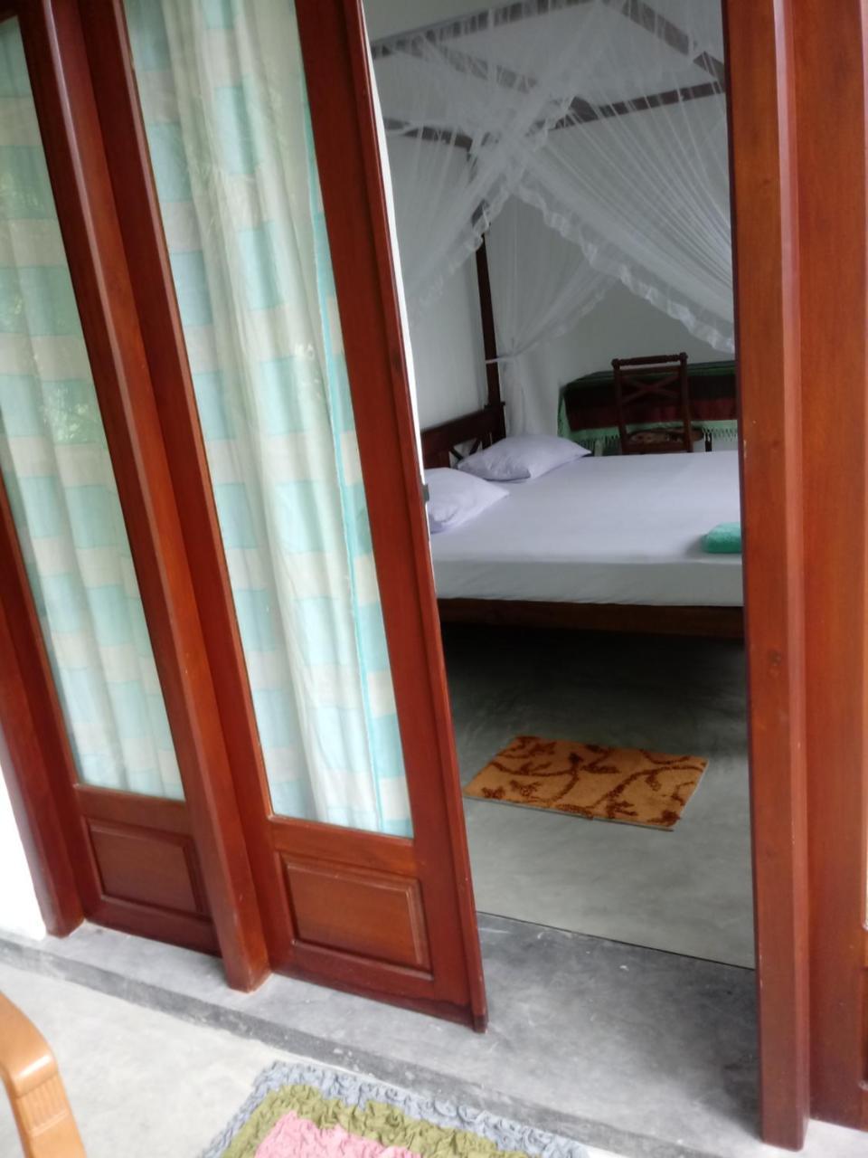 Unawatuna Backpacker Lodge Dış mekan fotoğraf