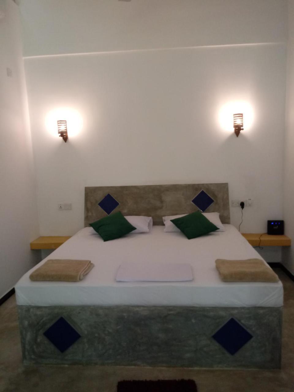 Unawatuna Backpacker Lodge Dış mekan fotoğraf